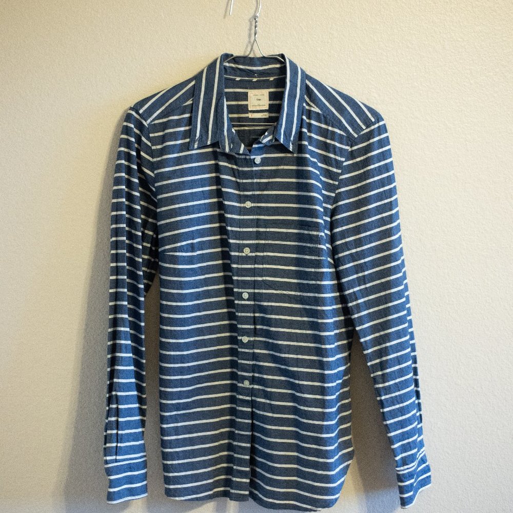 Gap The Shruken Boyfriend Button Down